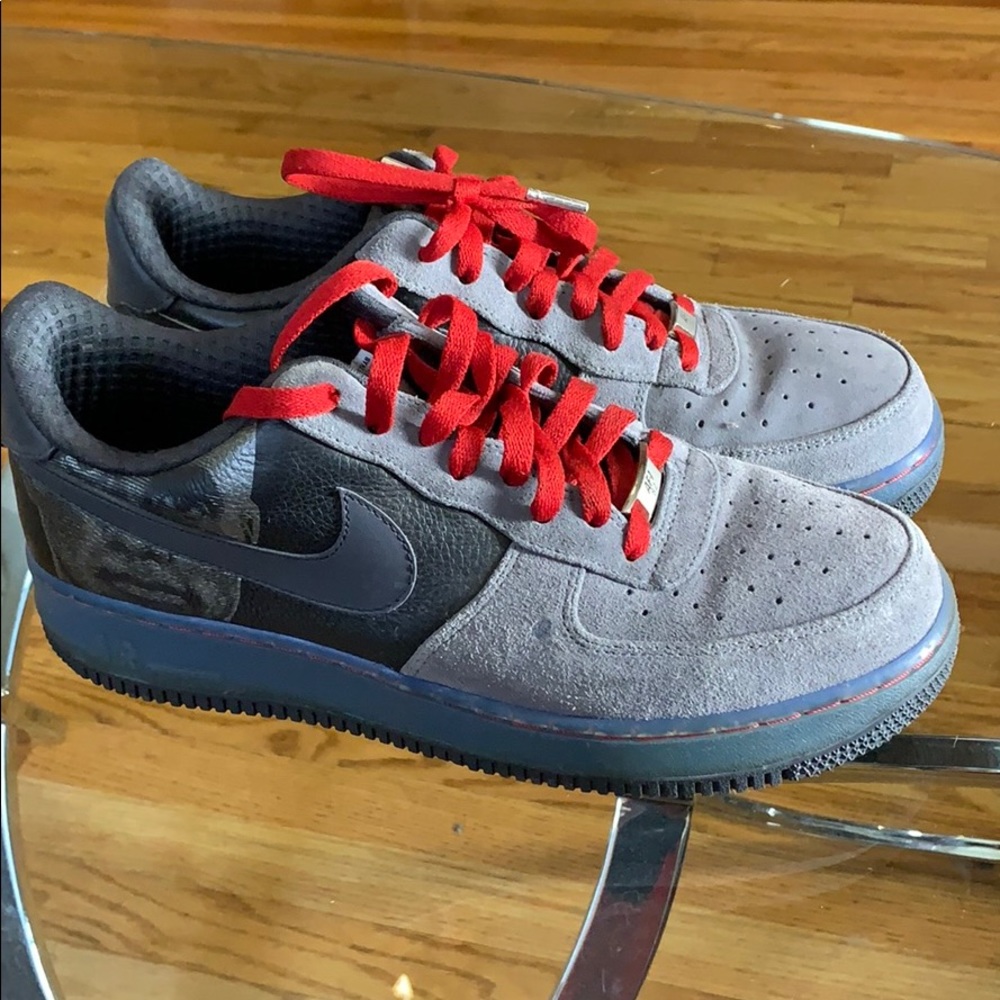 Air Force one low (tony Parker
